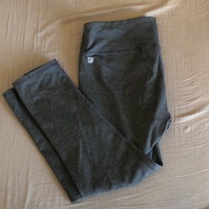 ⚠️PRICE DROP! ⚠️Fabletics cropped yoga pants